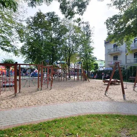 Komfortowy 3-Pokojowy Apartament 6 Osobowy, 70M Od Morza W Ustroniu Morskim Z Basenem W Sezonie Ustronie Morskie Exteriér fotografie